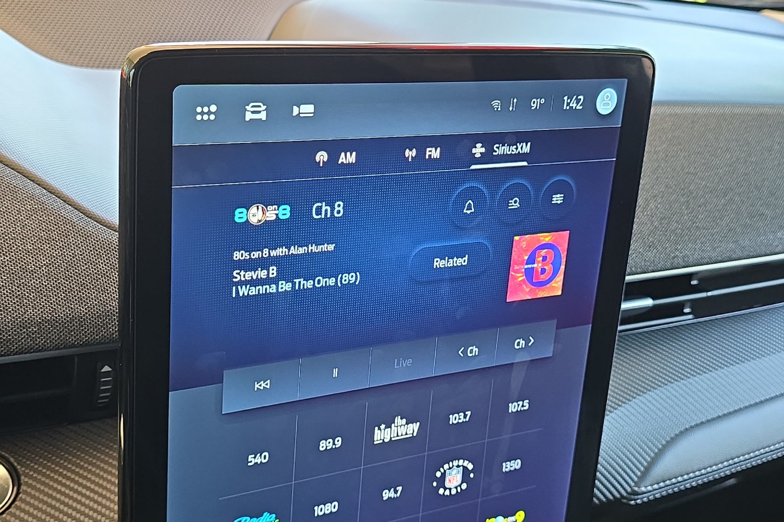 Used 2024 Red Ford Premium image 18