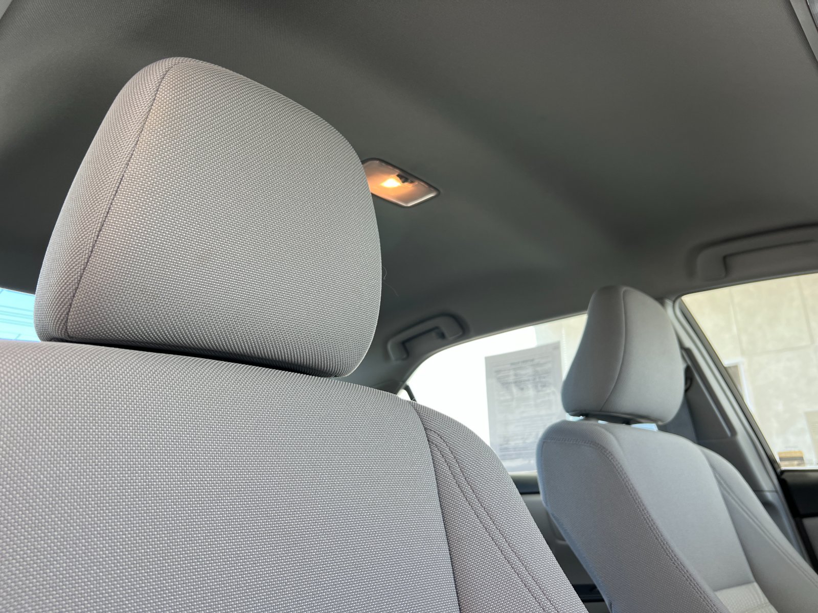 Used 2016 White Toyota LE image 15