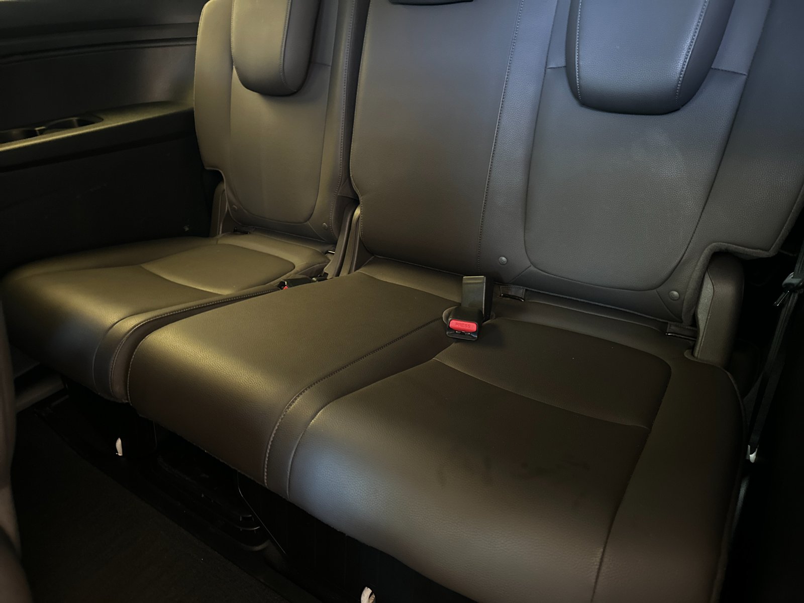 Used 2018 White Honda EX-L image 15