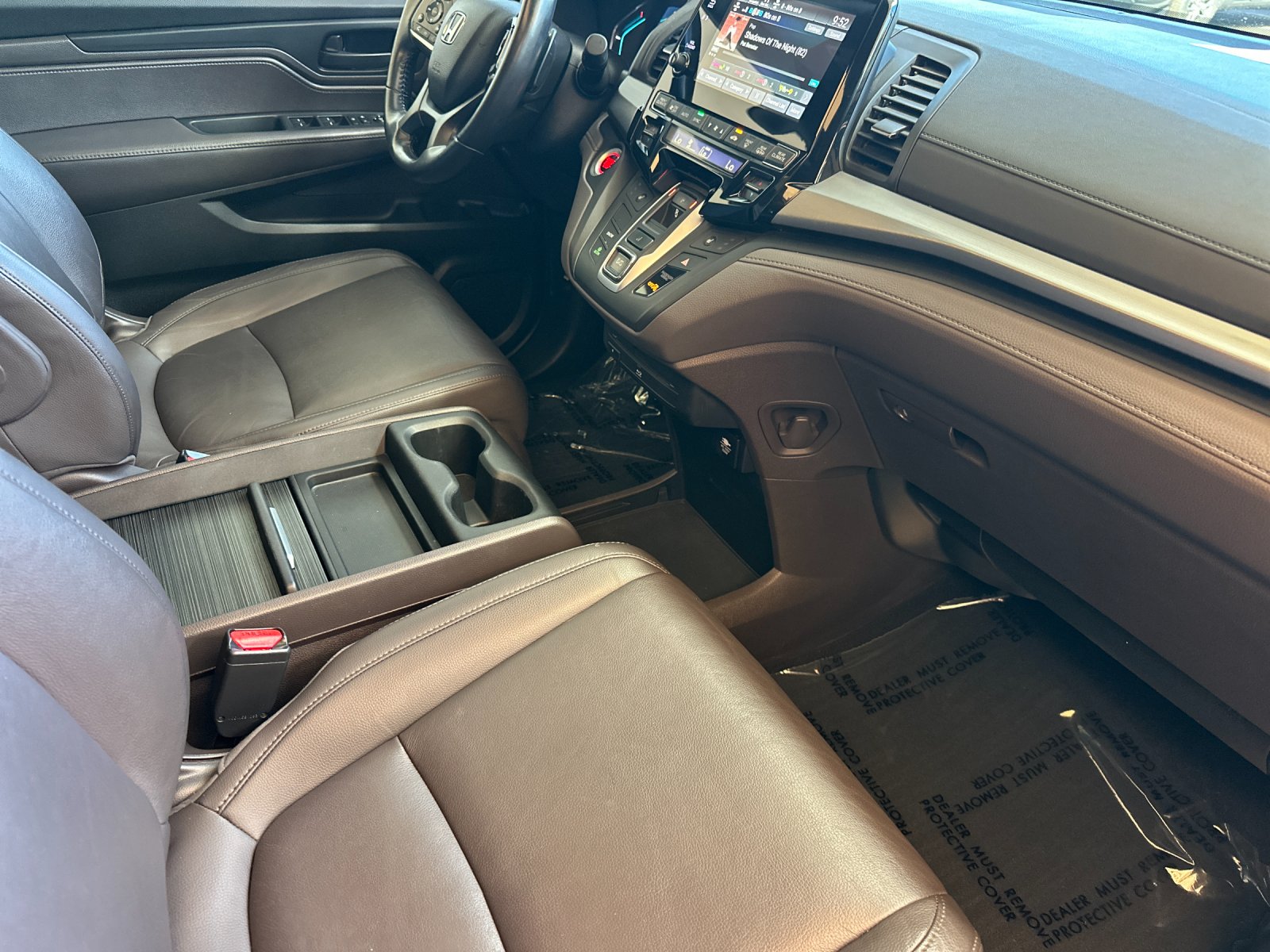 Used 2018 White Honda EX-L image 17