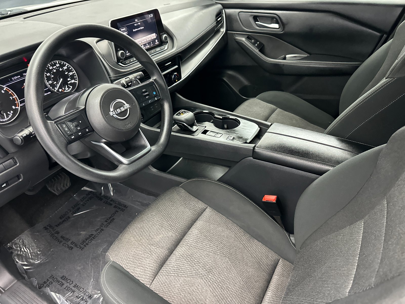 Used 2024 White Nissan SV image 9