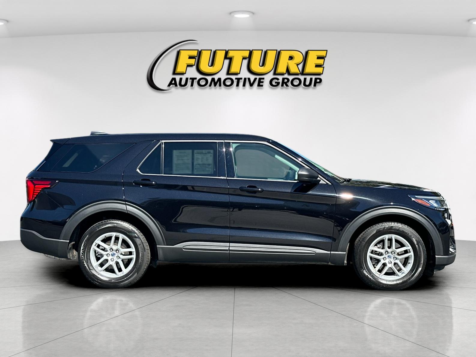 New 2026 Agate Black Metallic Ford Active 100A image 2