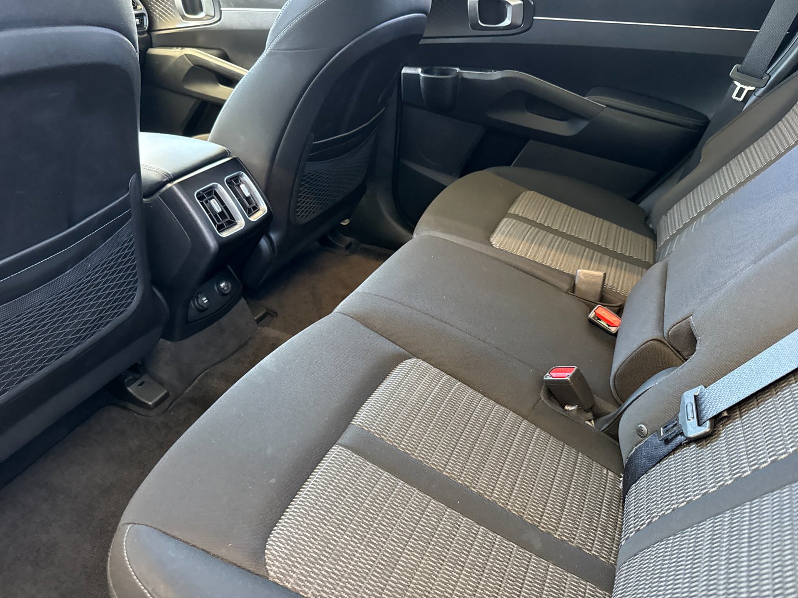 Used 2023 Black Kia LX image 12