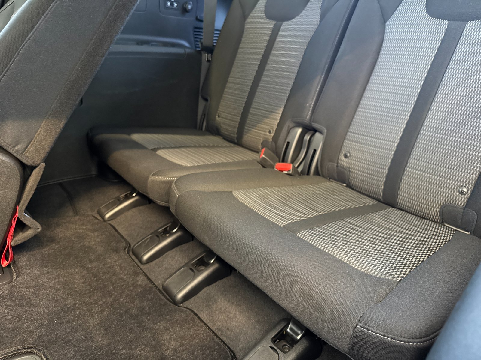 Used 2023 Black Kia LX image 15