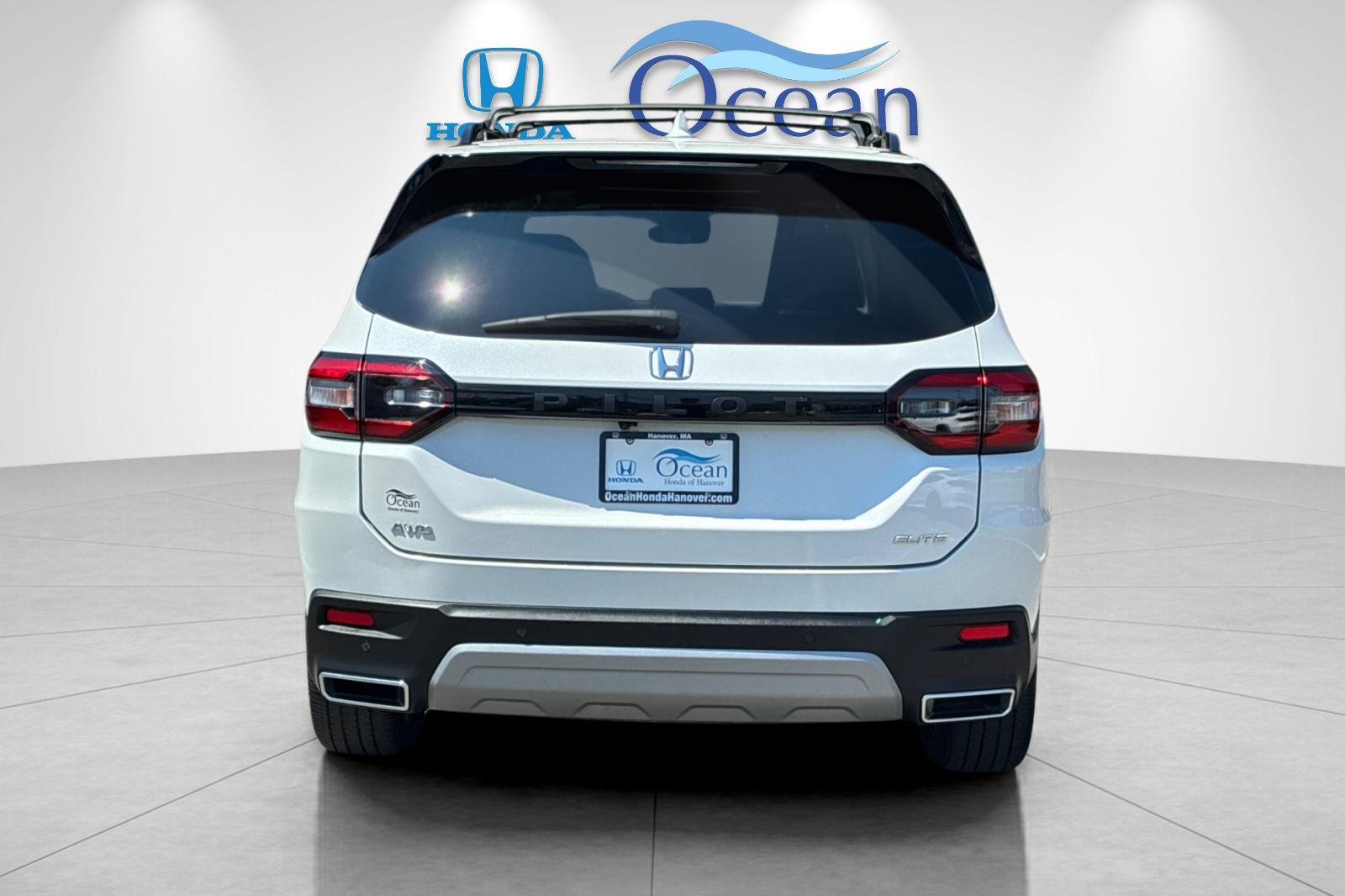 Used 2025 Platinum White Pearl Honda Elite image 4