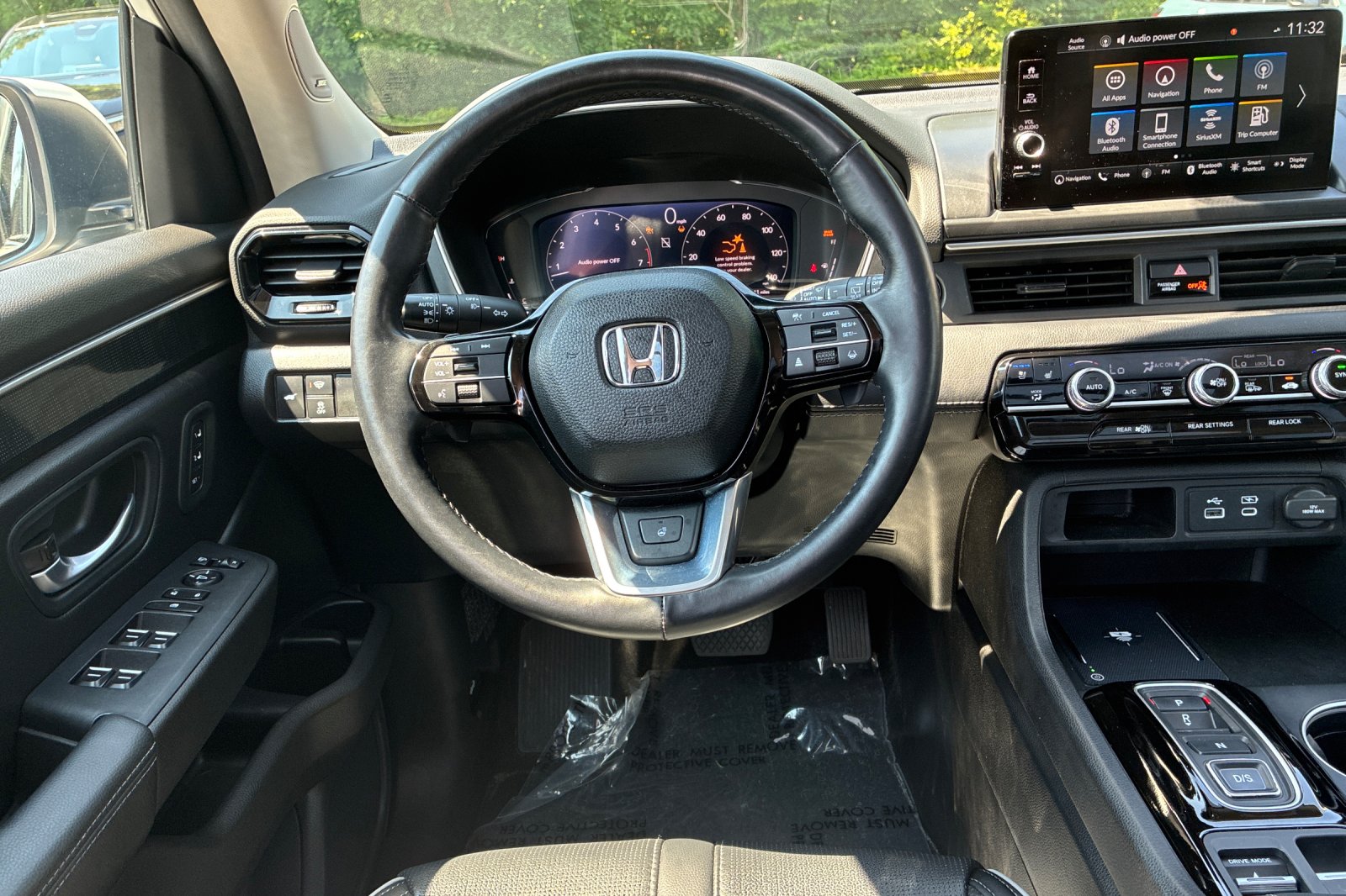 Used 2025 Platinum White Pearl Honda Elite image 15