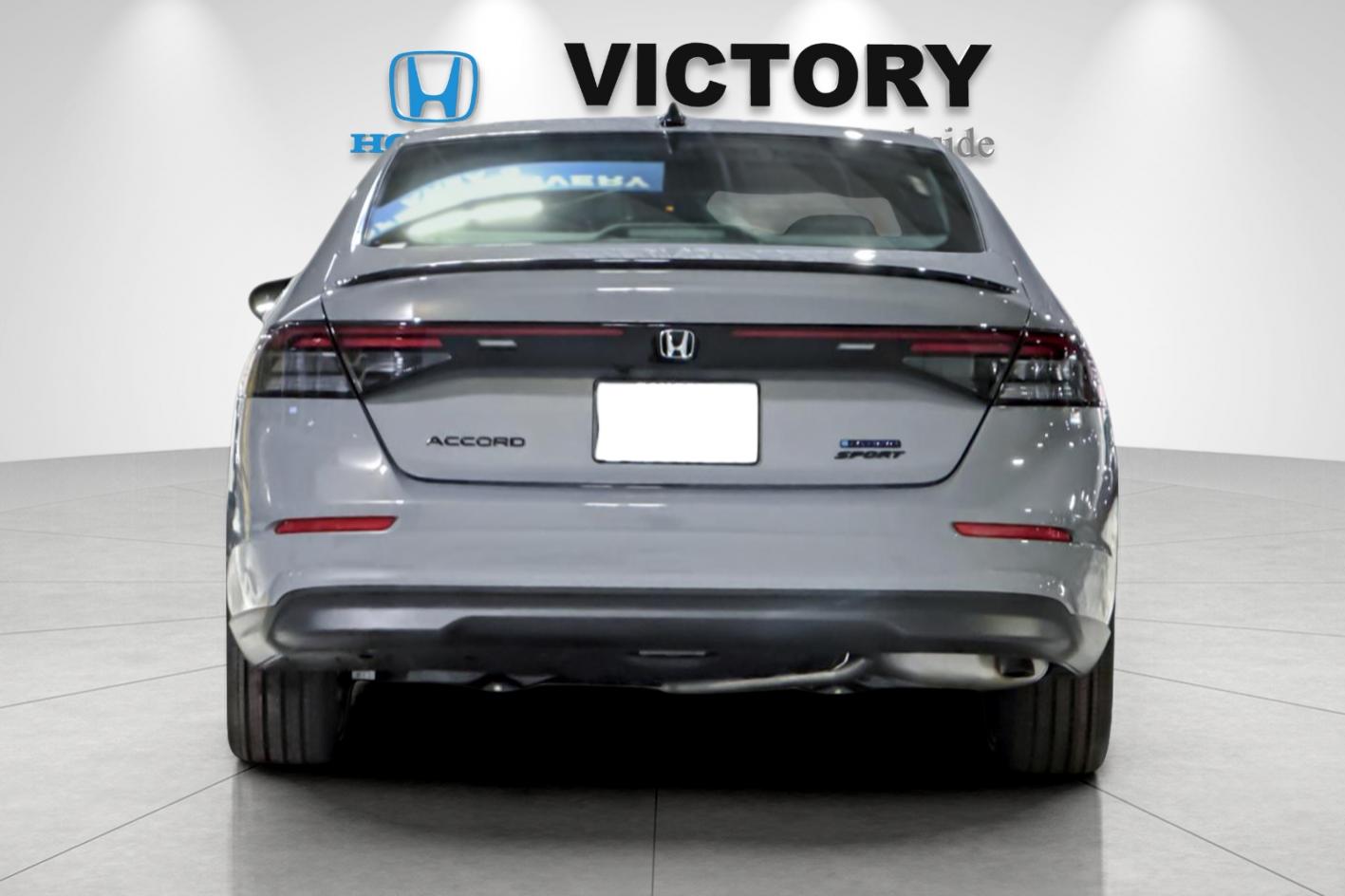 New 2026 Urban Gray Pearl Honda Sport image 4
