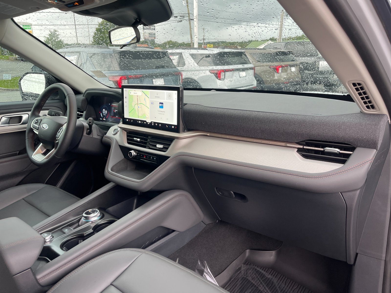 New 2026 Space White Metallic Ford Active image 18