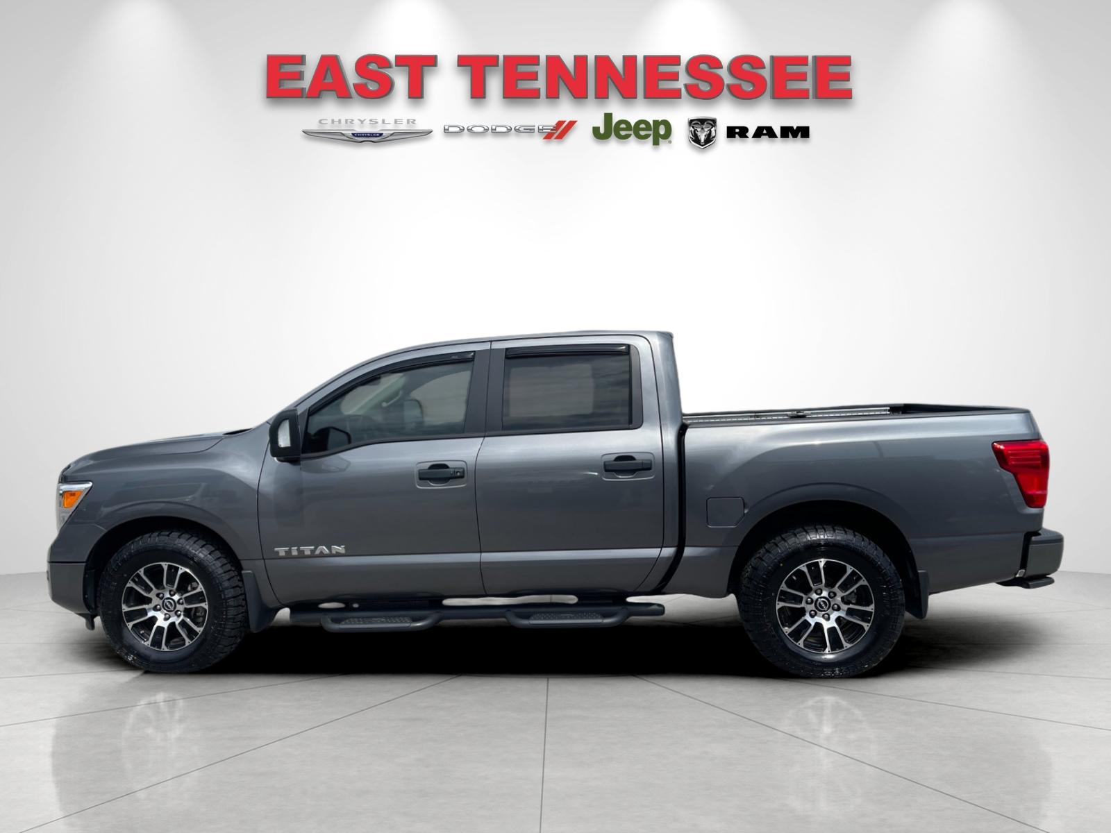 Used 2023 Gray Nissan SV image 6