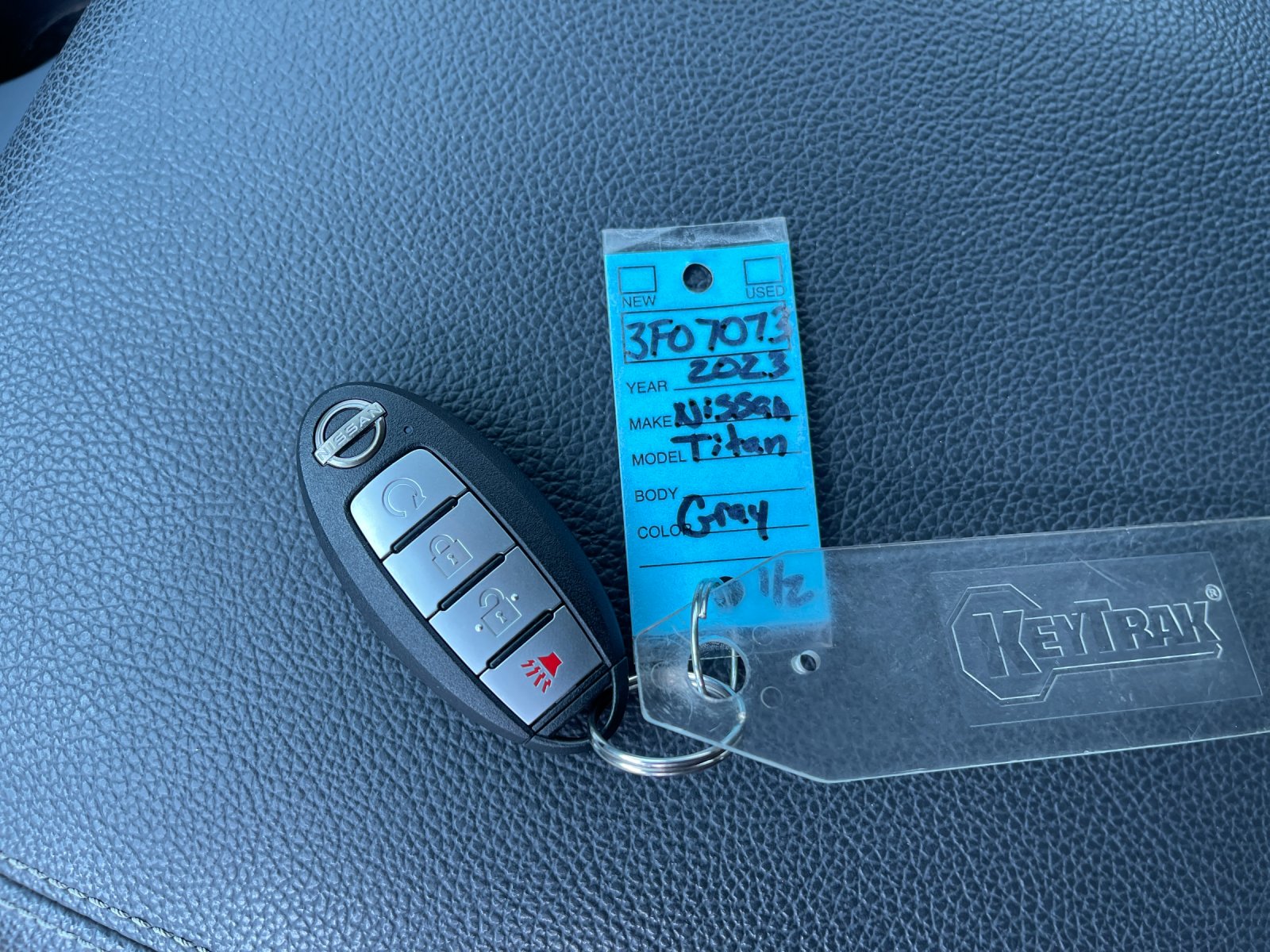 Used 2023 Gray Nissan SV image 10