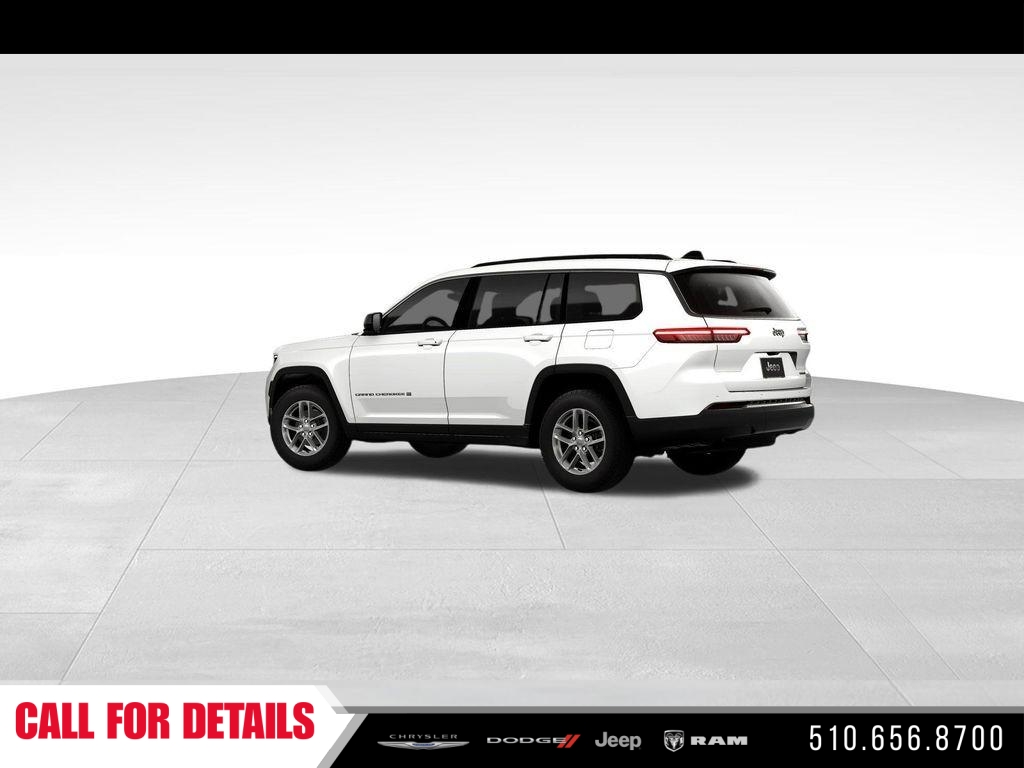 New 2026 Bright White Clear-Coat Exterior Paint Jeep  image 4