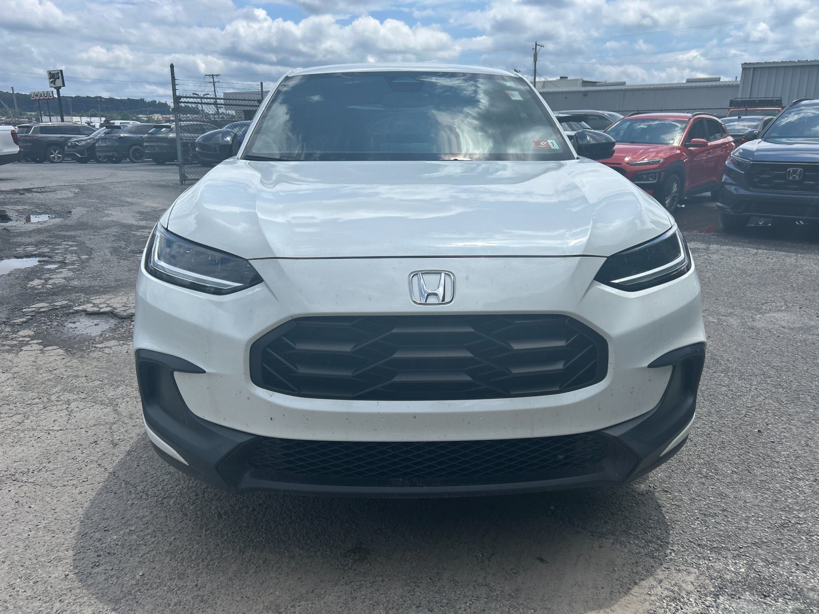 Used 2023 Platinum White Pearl Honda Sport image 8
