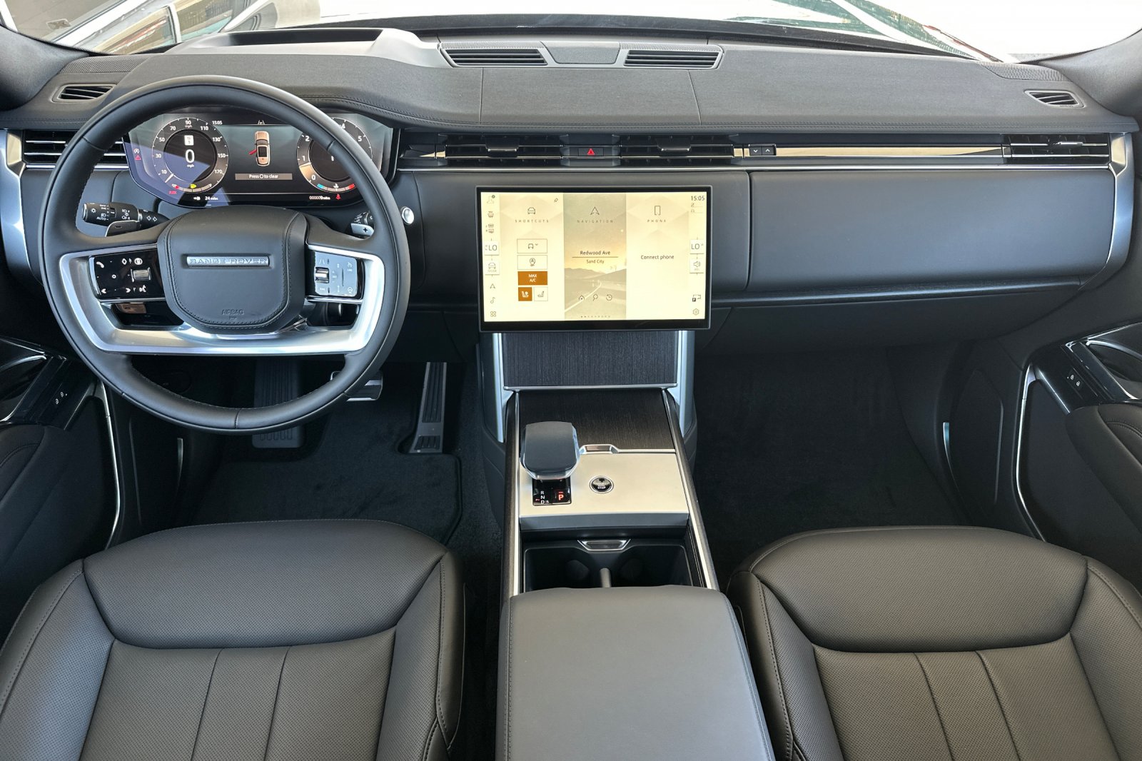 New 2026 Santorini Black Land Rover SE image 13