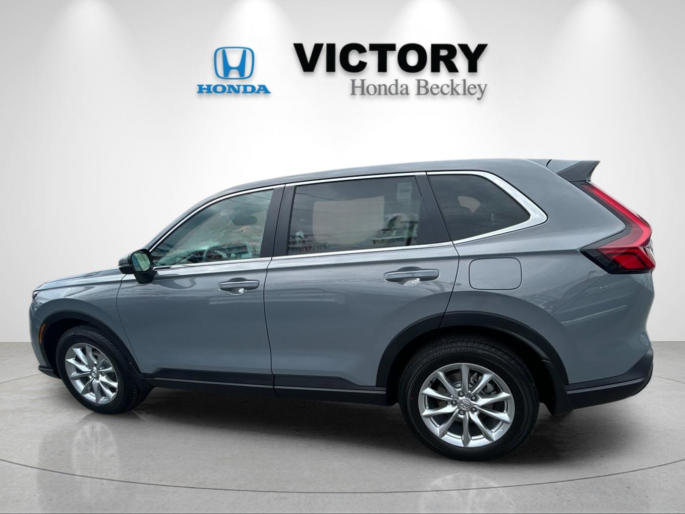 New 2026 Urban Gray Pearl Honda AWD EX image 3