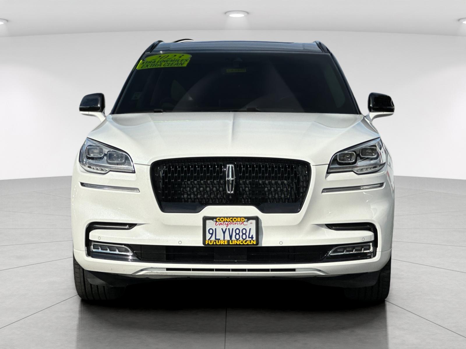Used 2023 White Lincoln Black Label image 8