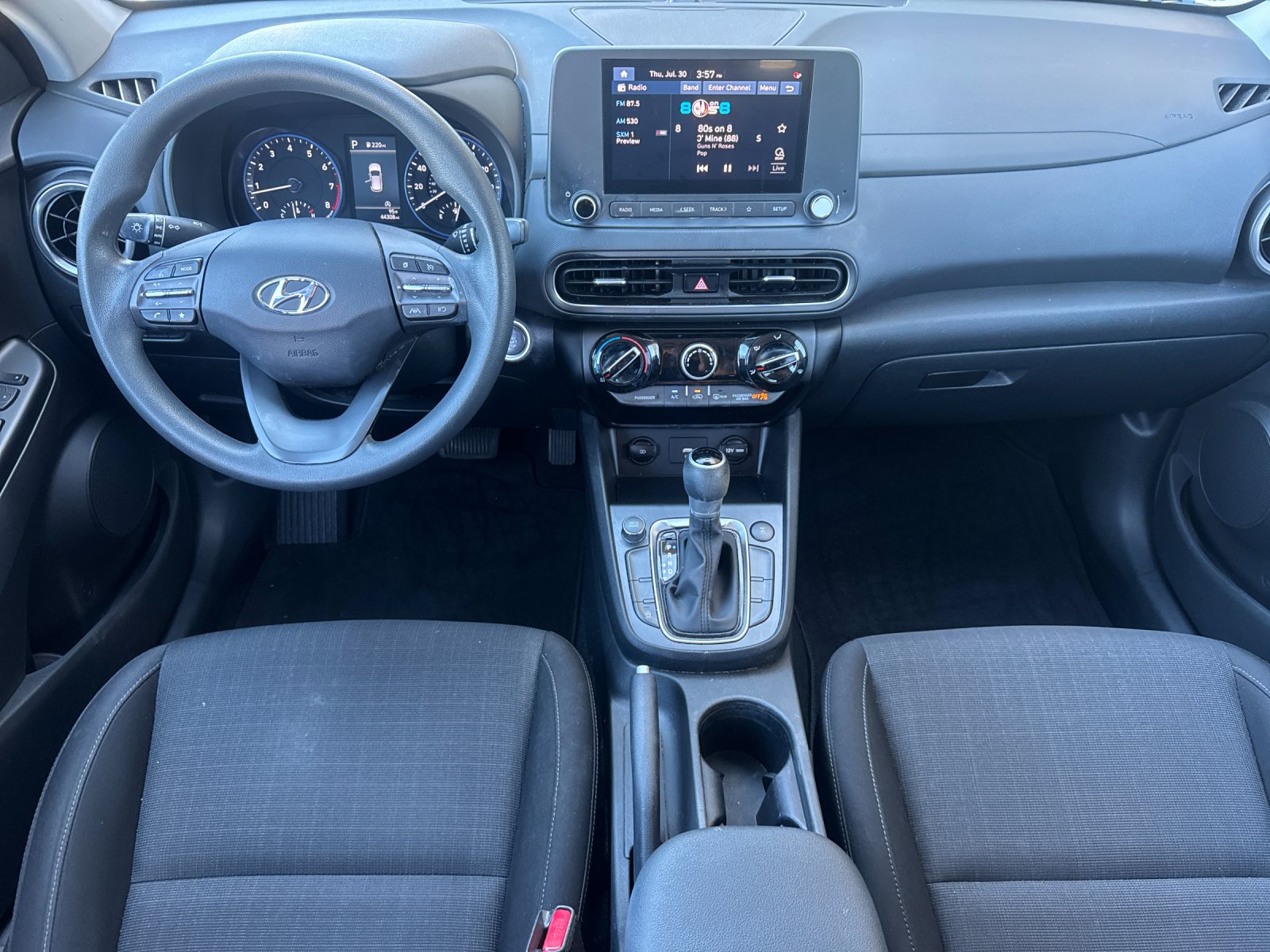 Used 2023 White Hyundai SEL image 12
