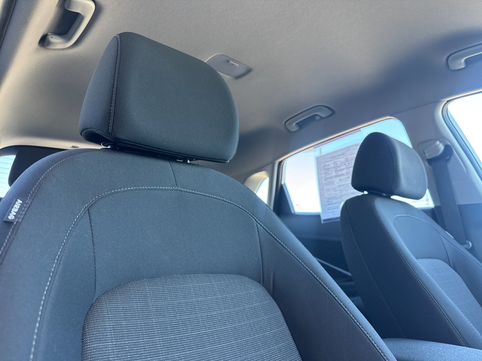 Used 2023 White Hyundai SEL image 16
