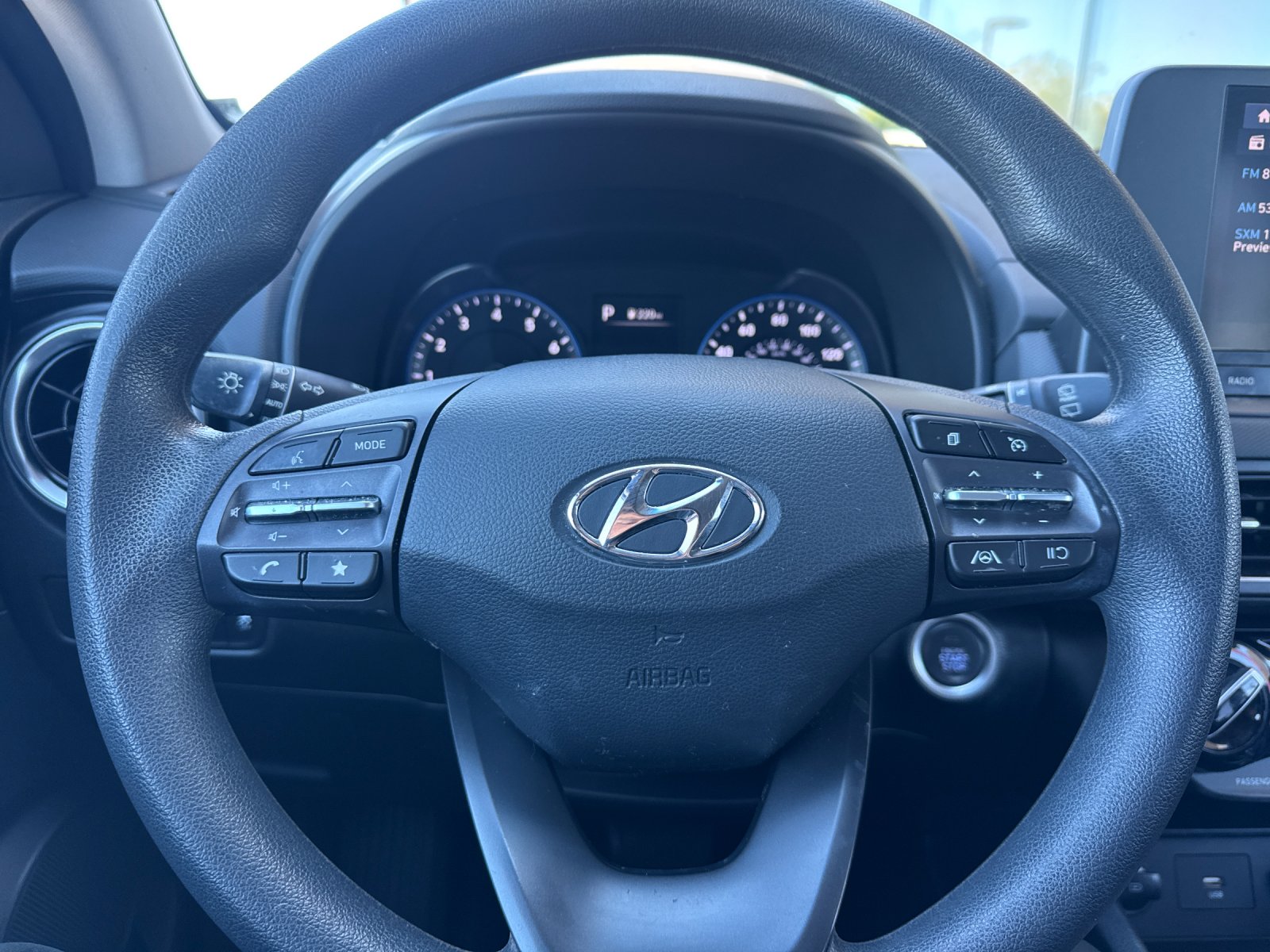 Used 2023 White Hyundai SEL image 22
