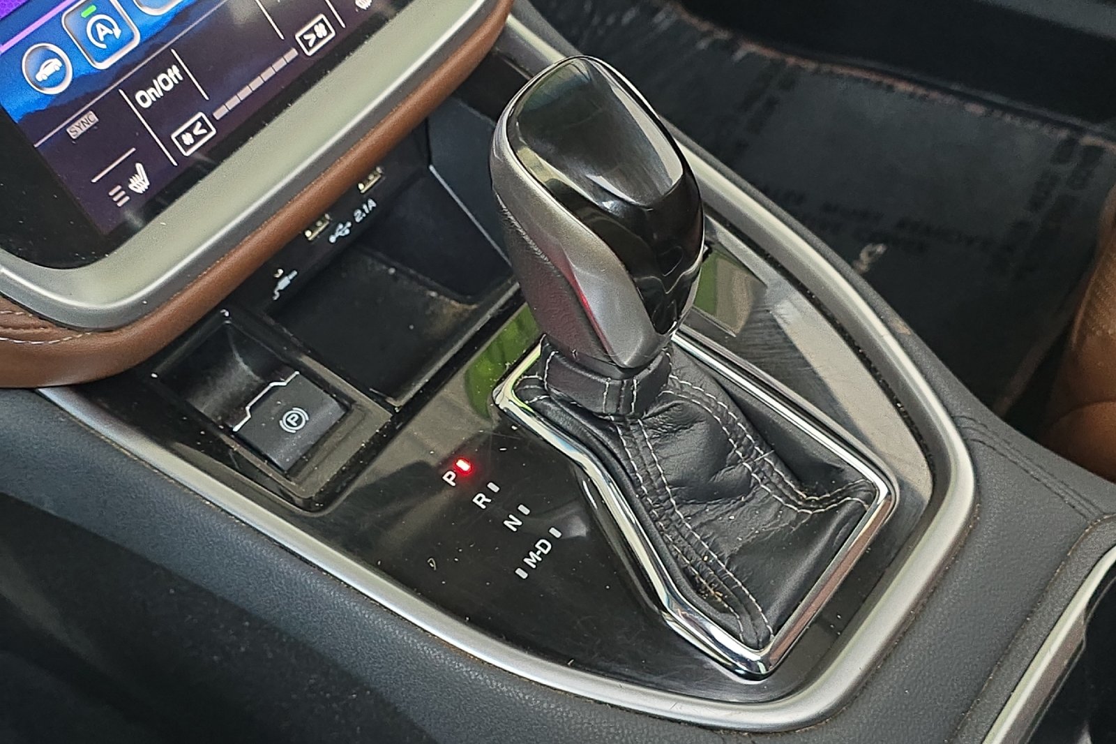 Used 2022 Gray Subaru Touring image 18
