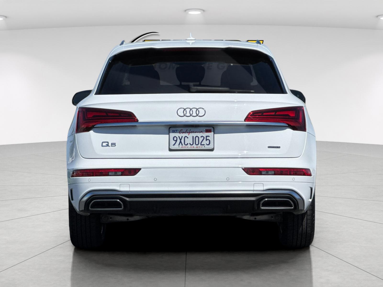 Used 2023 White Audi 45 S line Premium image 4