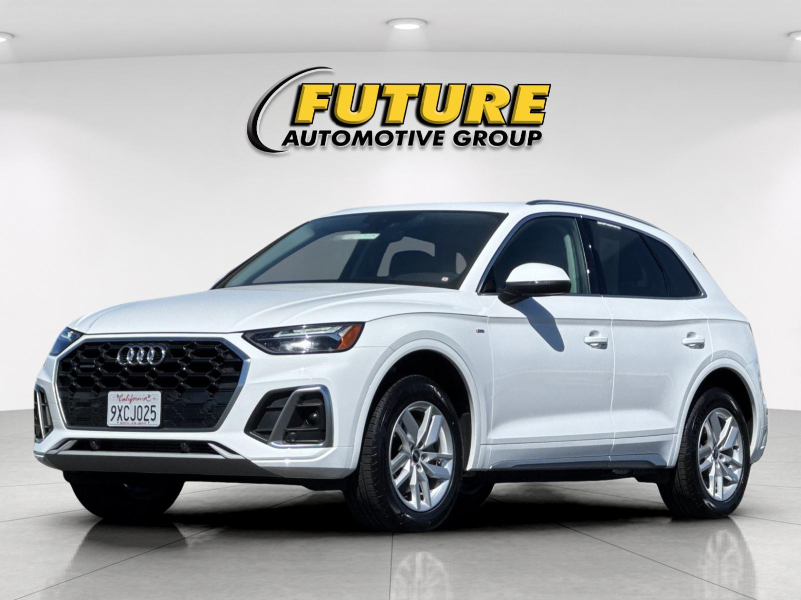 Used 2023 White Audi 45 S line Premium image 7