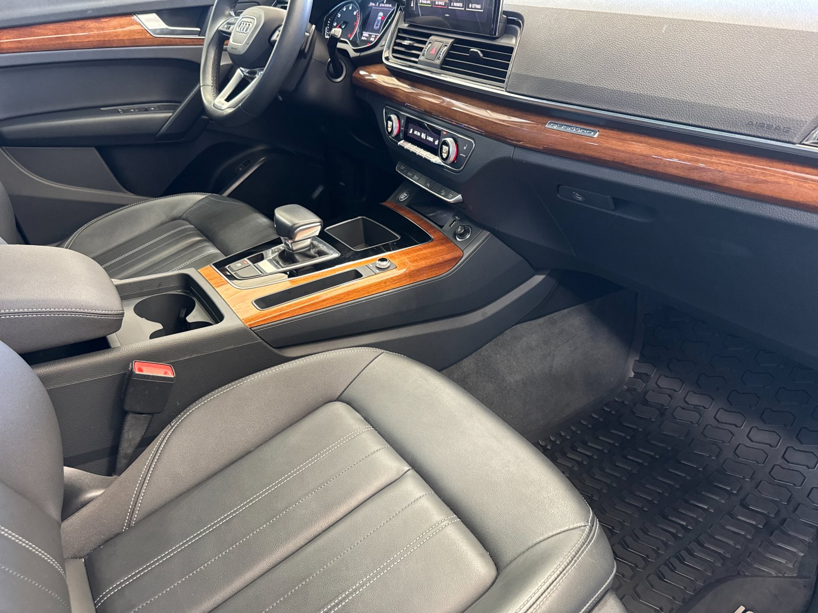 Used 2023 White Audi 45 S line Premium image 15