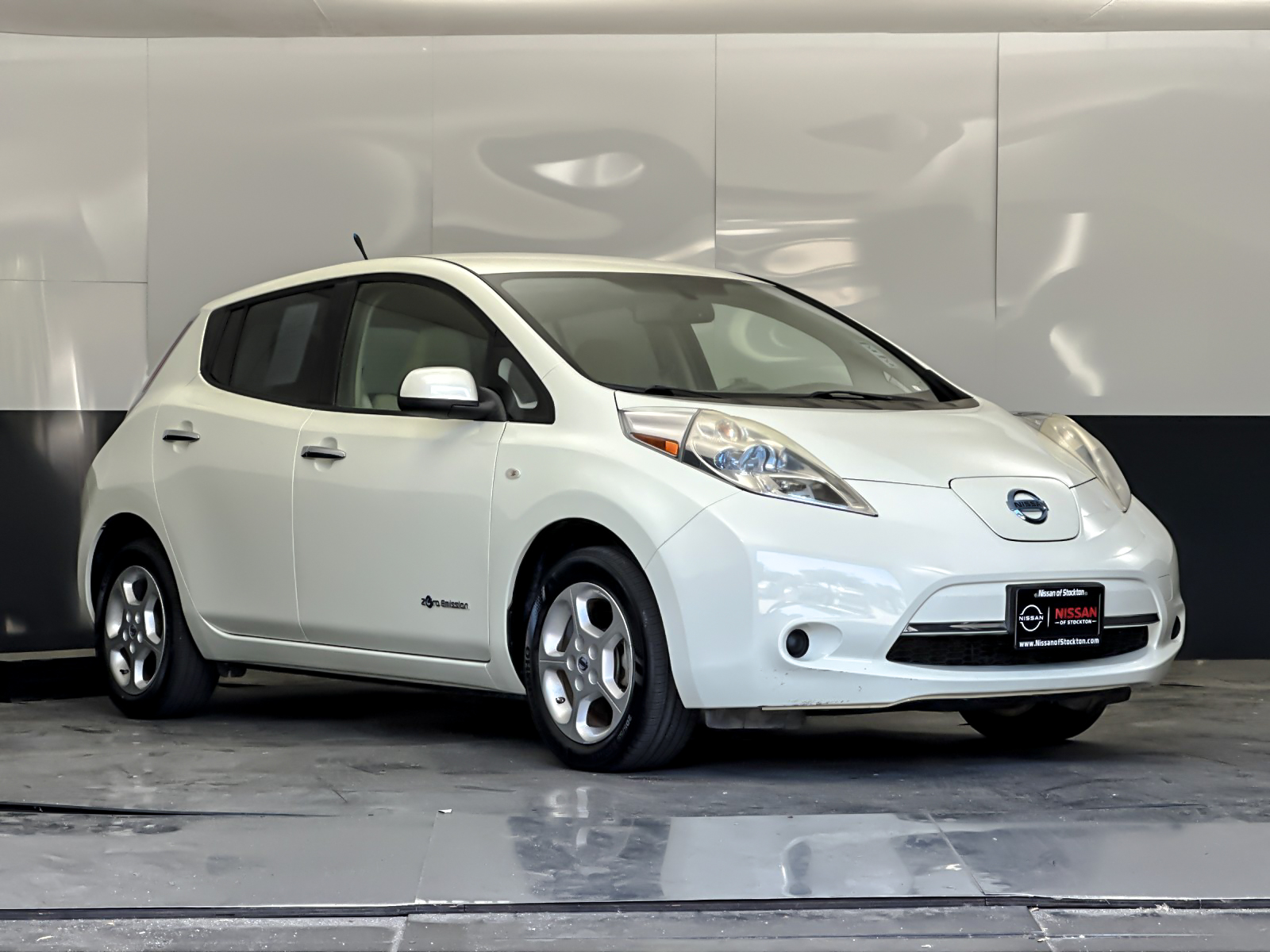 2012 Nissan Leaf SV