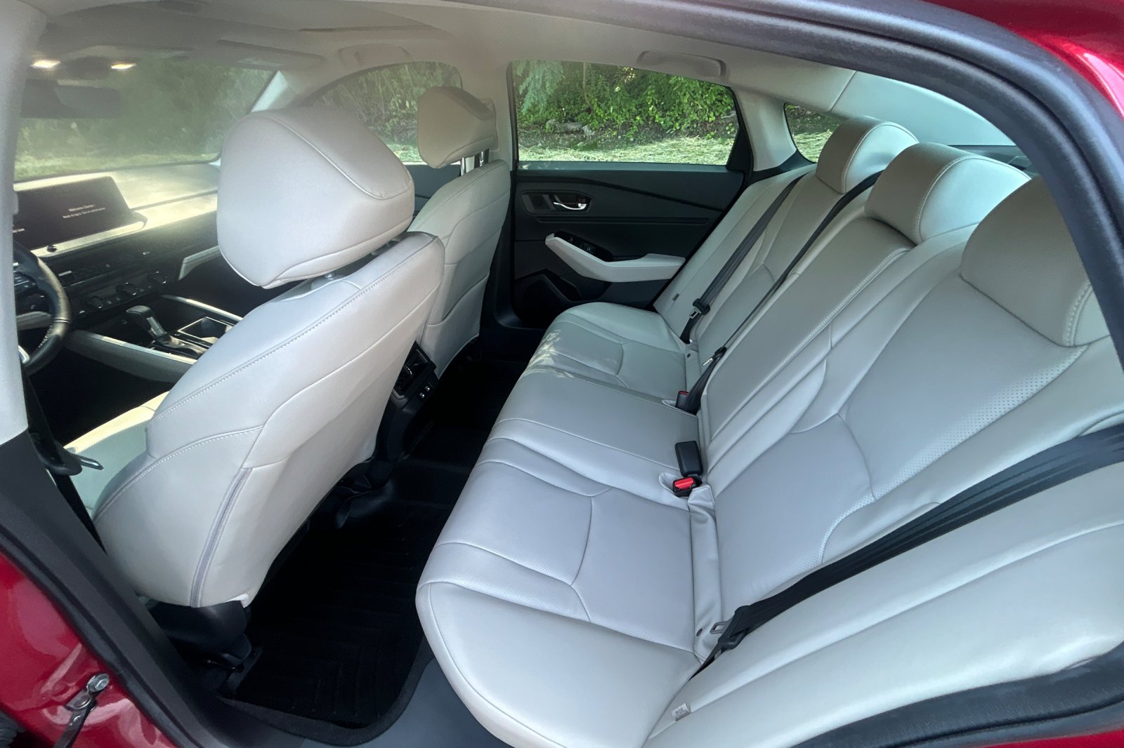 Used 2025 Radiant Red Metallic Honda Touring image 12