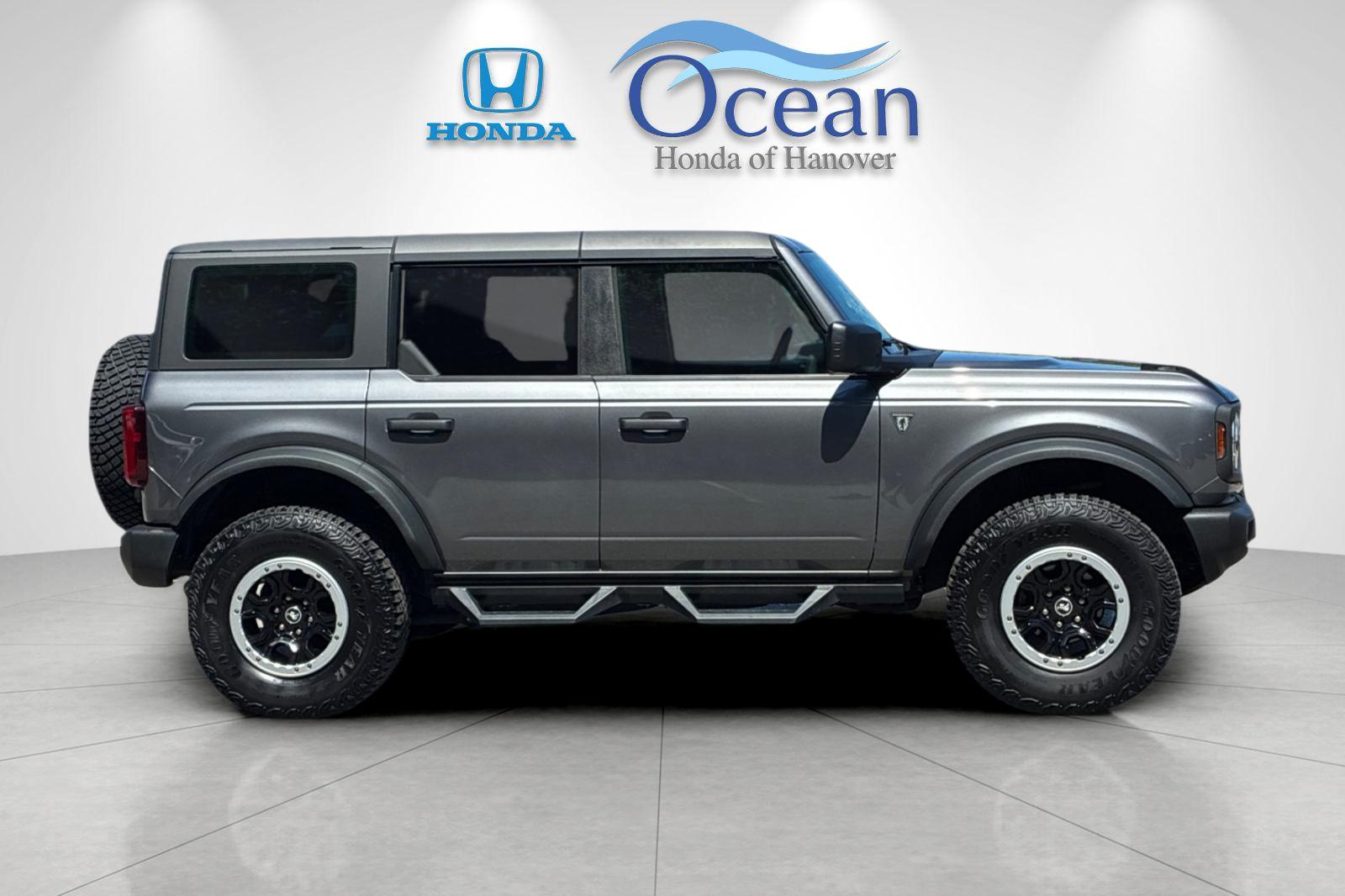 Used 2023 Carbonized Gray Metallic Ford Base image 2