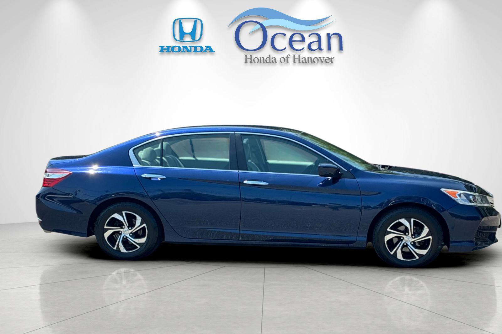 Used 2017 Obsidian Blue Pearl Honda LX image 2