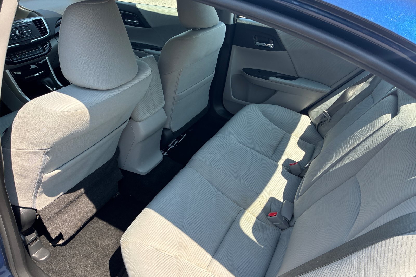 Used 2017 Obsidian Blue Pearl Honda LX image 13