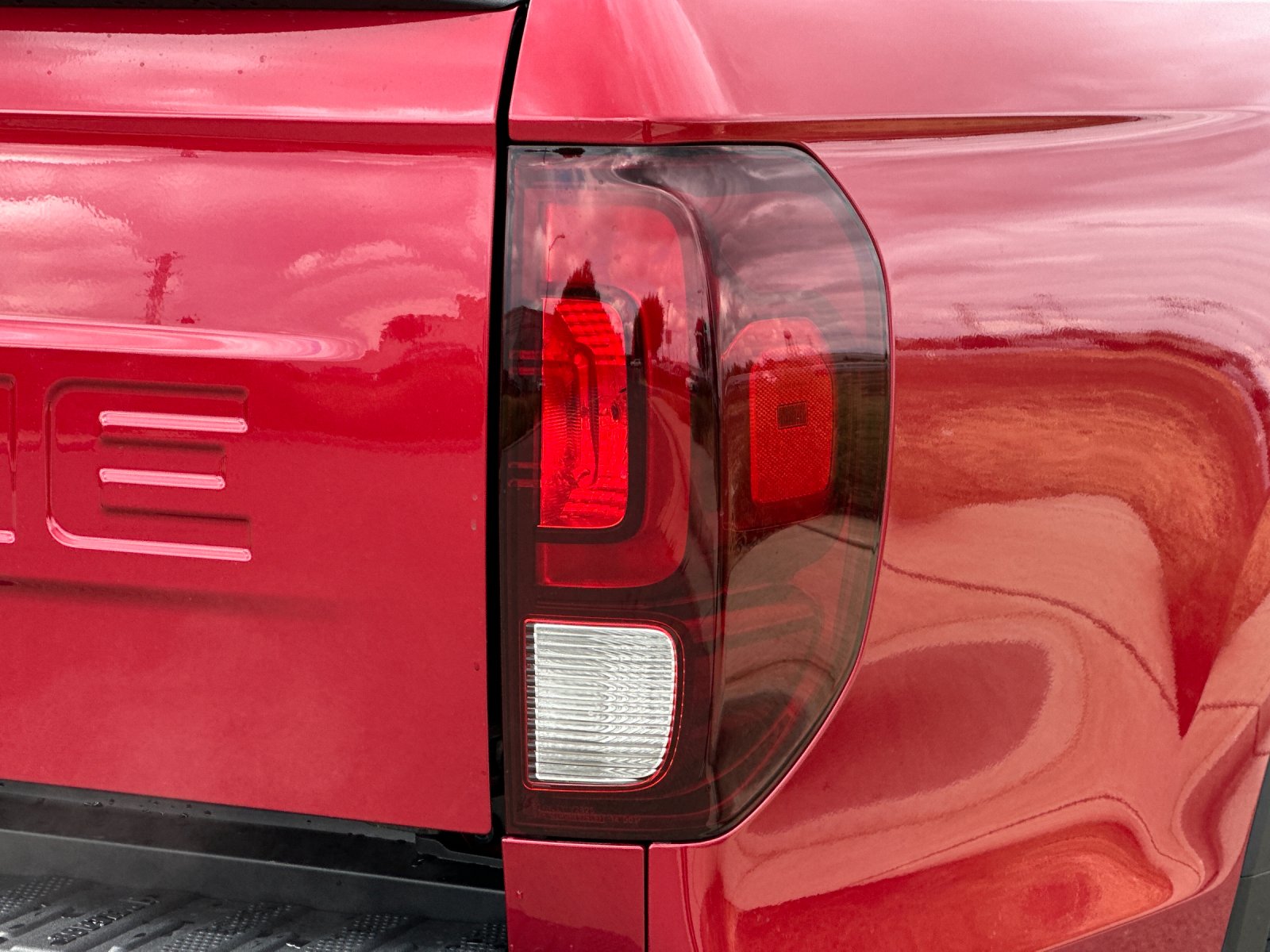 New 2026 Radiant Red Metallic II Honda RTL image 30