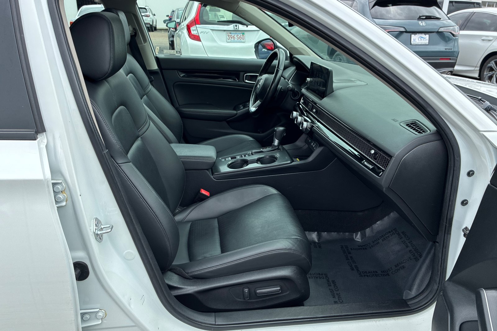 Used 2024 Platinum White Pearl Honda Touring image 22