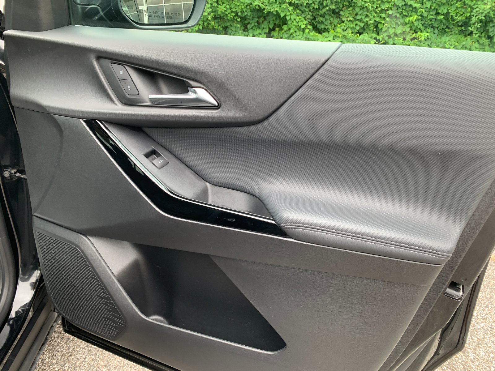 Used 2025 Black Chevrolet LT image 20