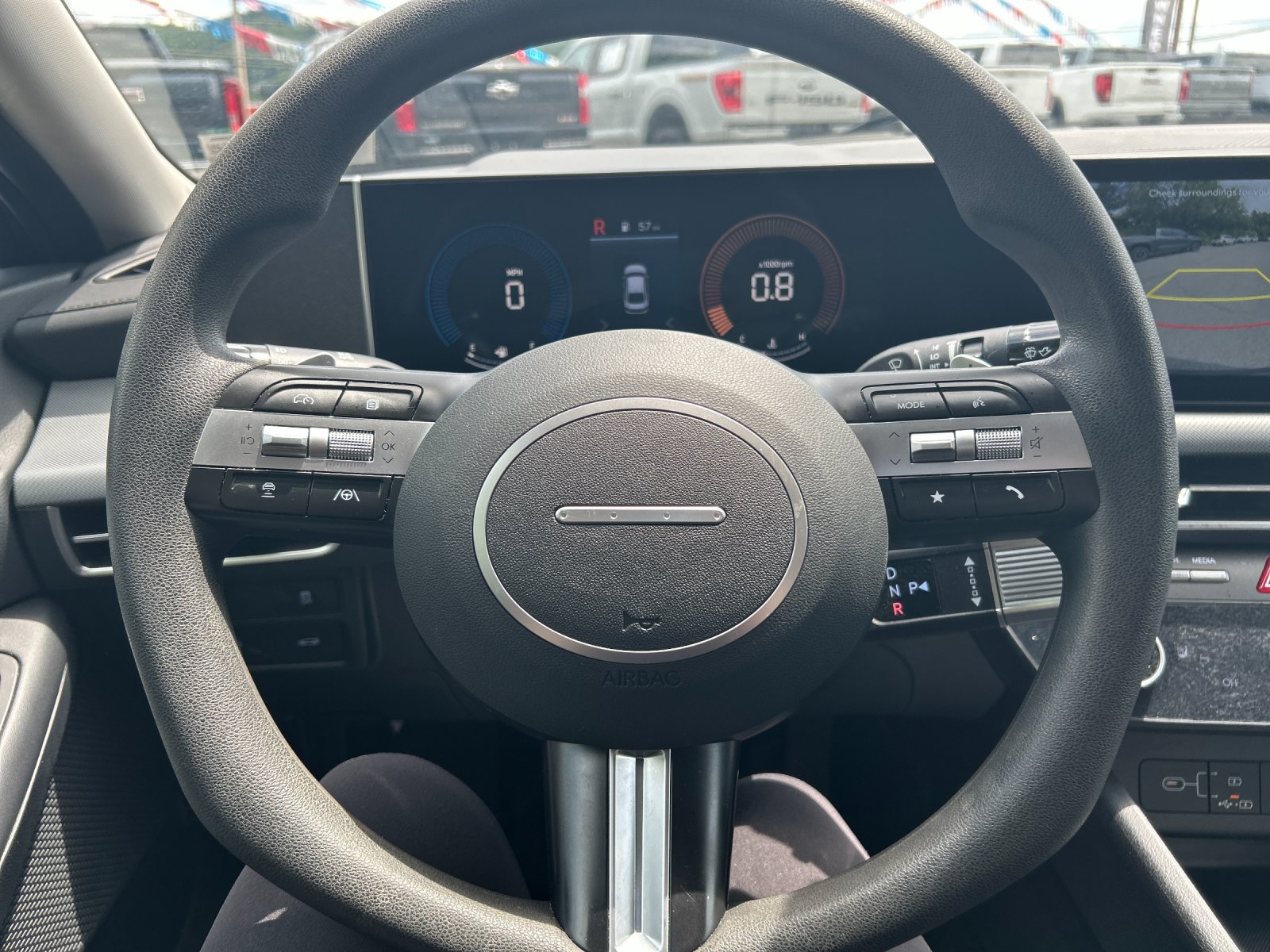 Used 2025 Abyss Black Hyundai SEL image 27