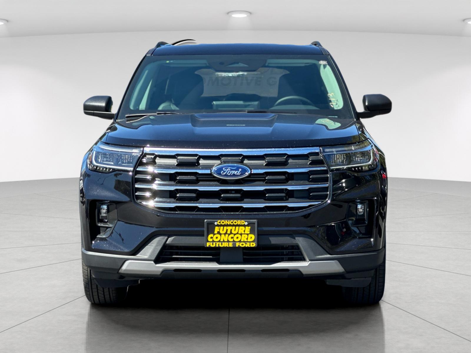 New 2026 Agate Black Metallic Ford Active image 8