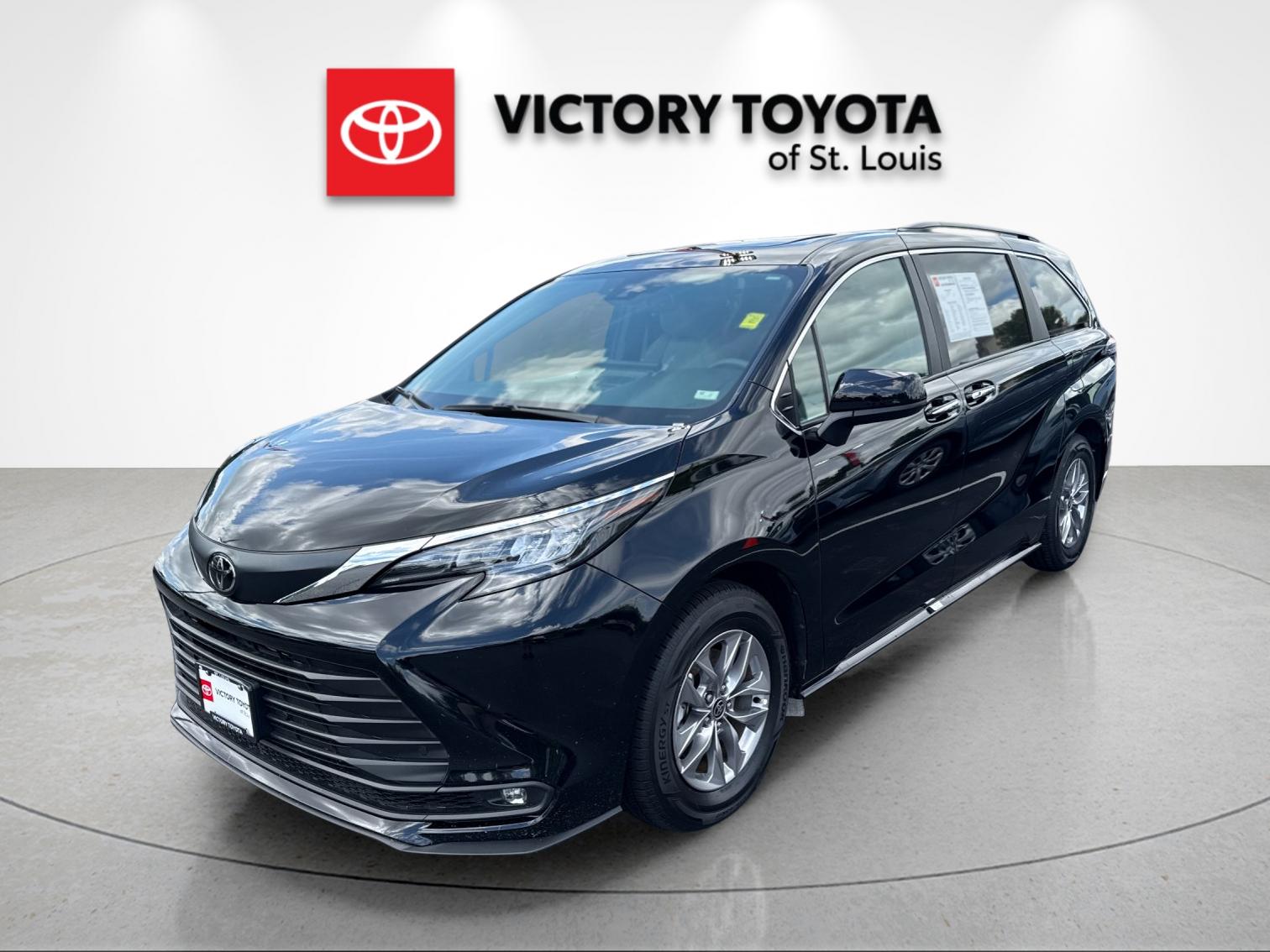 Used 2026 Black Toyota XLE image 7