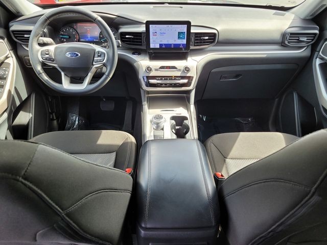 Used 2023 Gray Ford XLT image 13