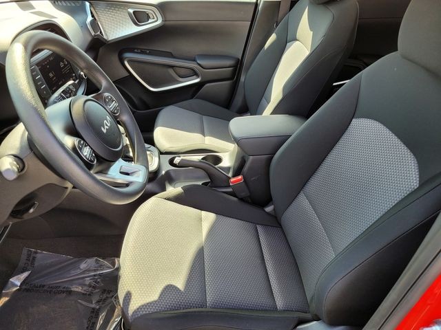 Used 2025 Red Kia LX image 16