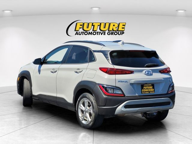 Used 2023 Silver Hyundai SEL image 6