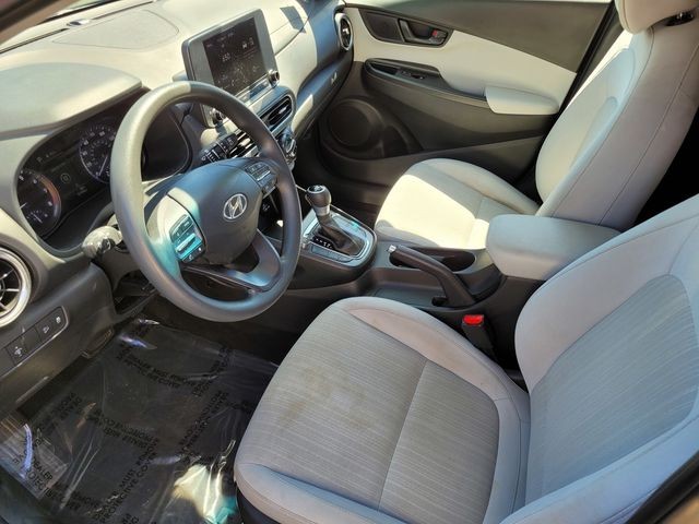 Used 2023 Silver Hyundai SEL image 12
