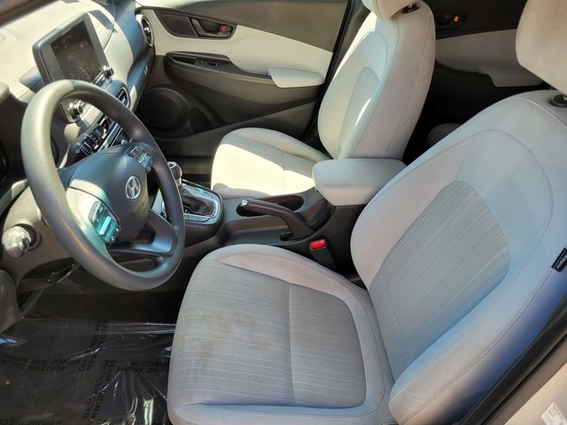 Used 2023 Silver Hyundai SEL image 16