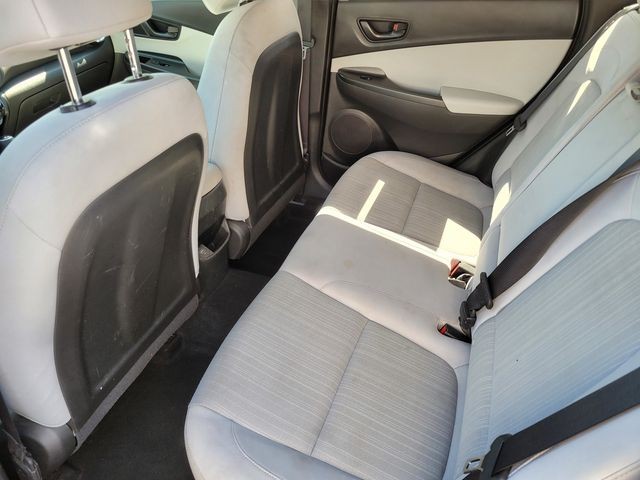 Used 2023 Silver Hyundai SEL image 17