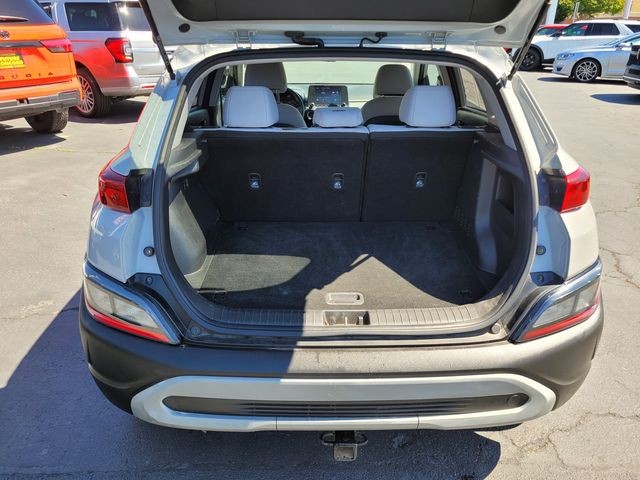 Used 2023 Silver Hyundai SEL image 18