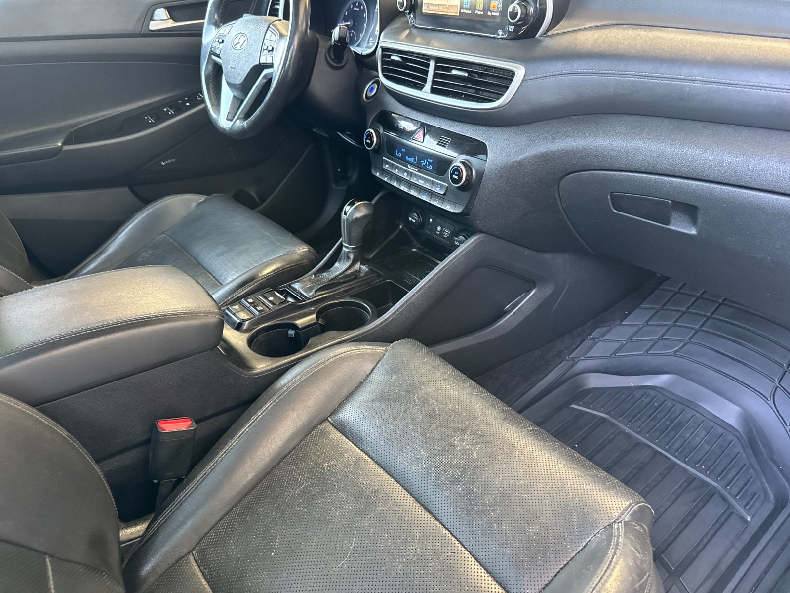 Used 2020 Silver Hyundai Ultimate image 15