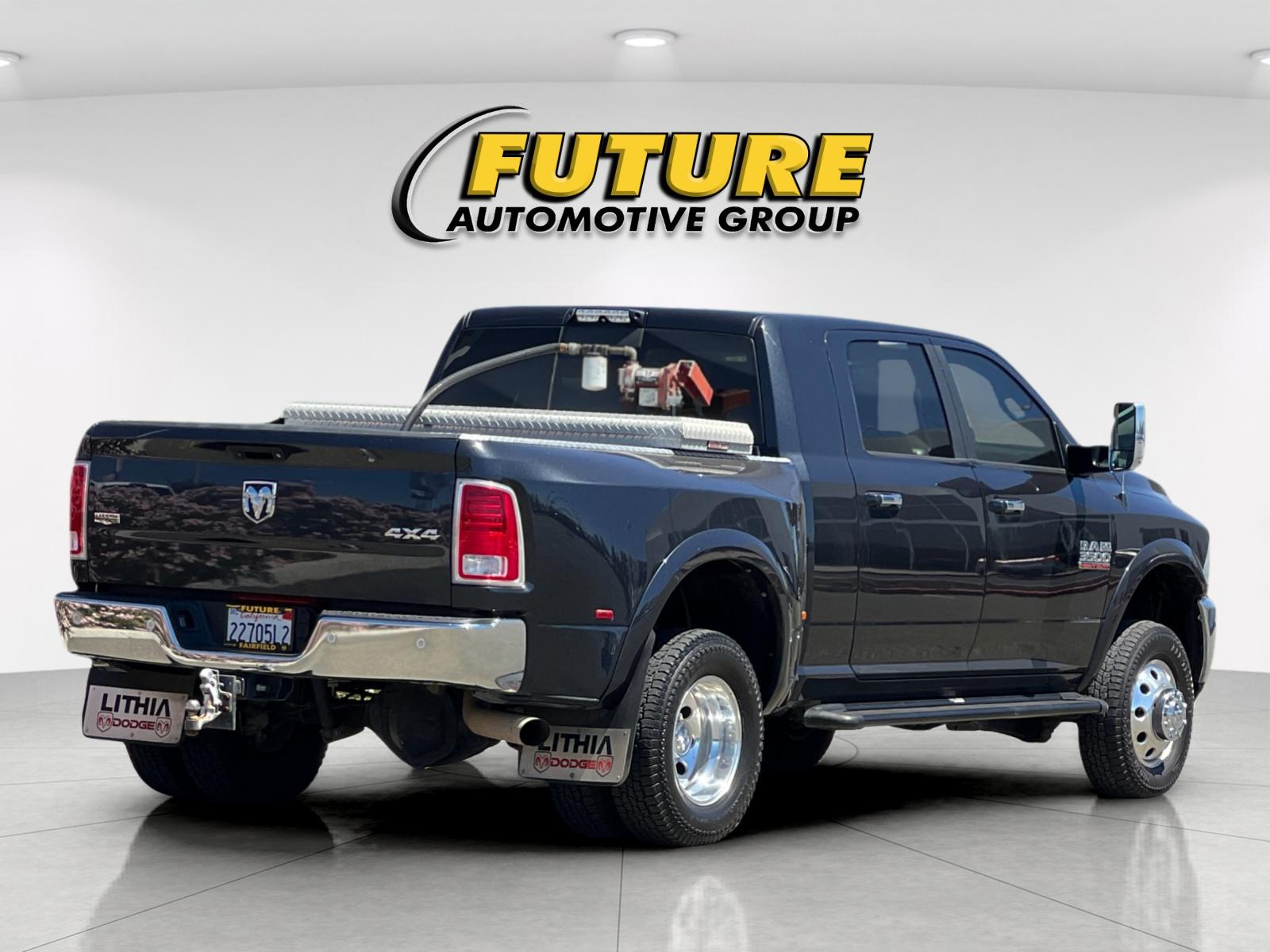 Used 2016 Gray Ram Laramie image 3