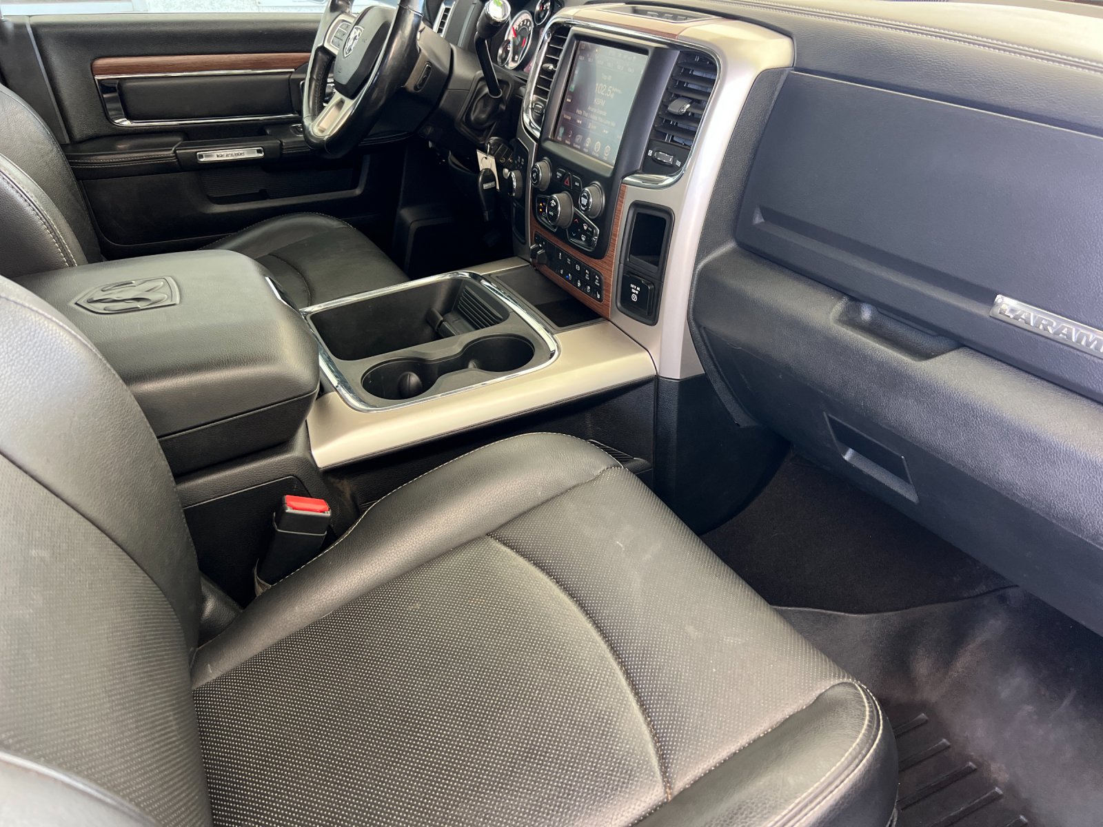 Used 2016 Gray Ram Laramie image 14