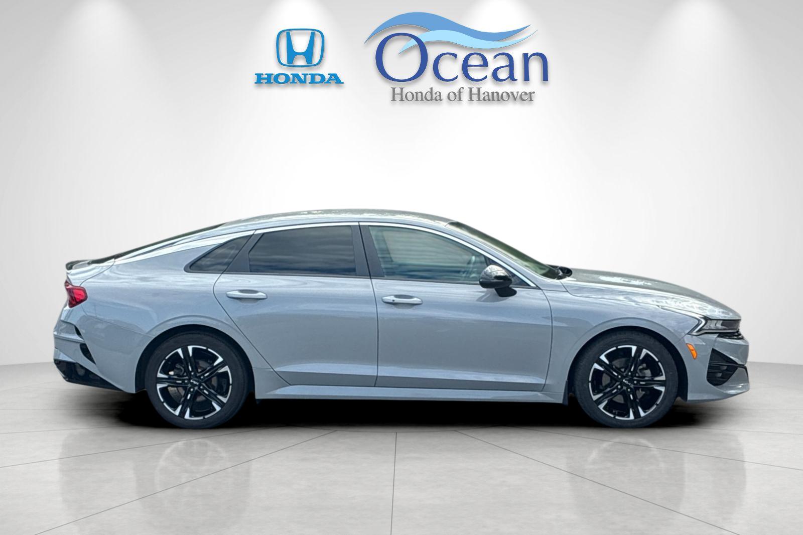 Used 2022 Wolf Gray Kia GT-Line image 2