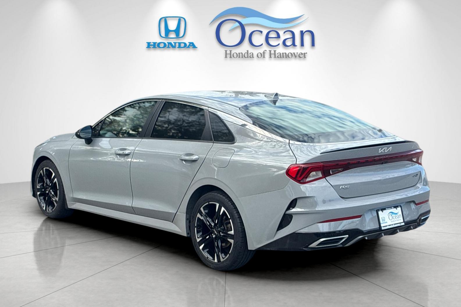 Used 2022 Wolf Gray Kia GT-Line image 5