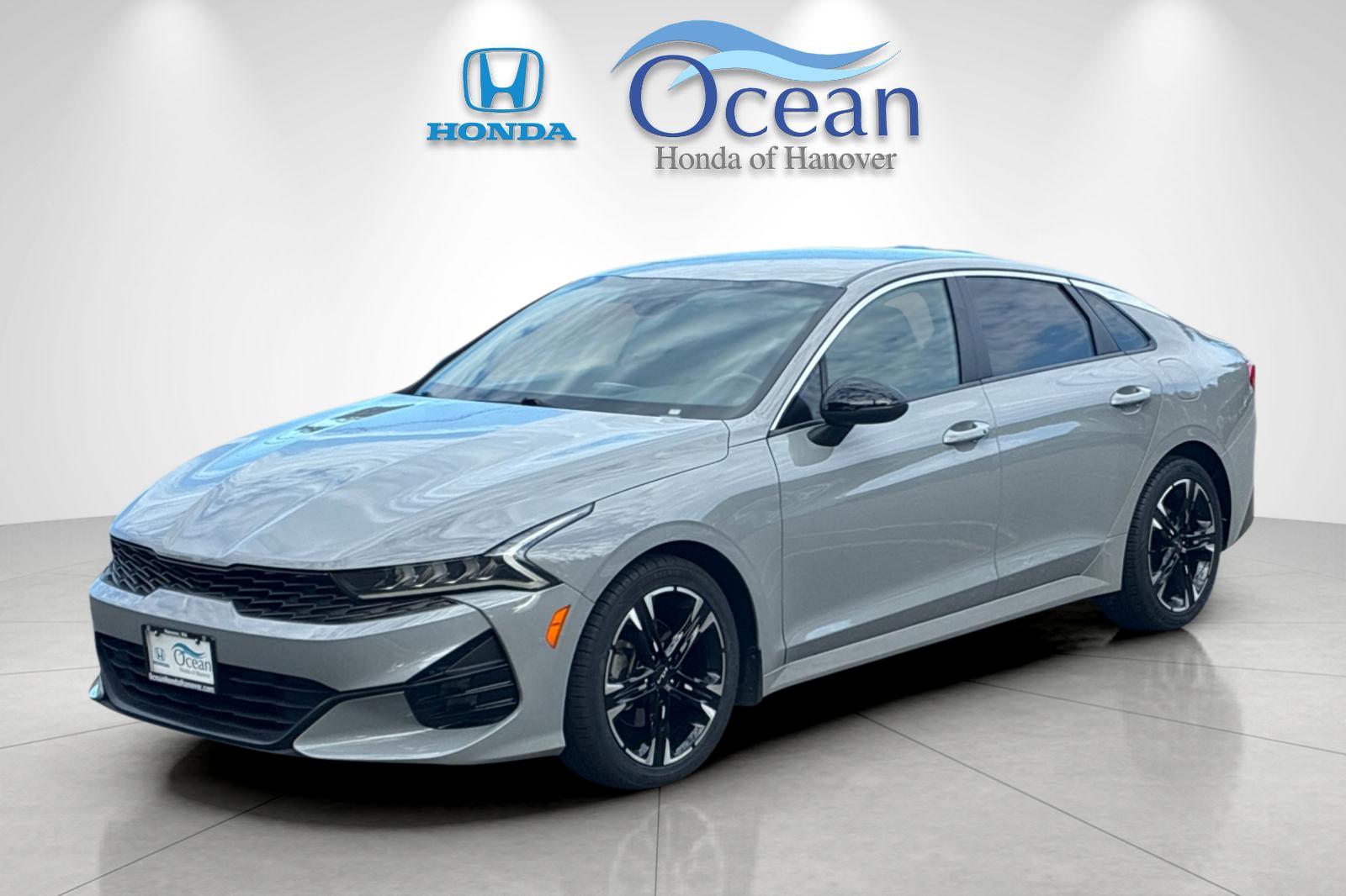 Used 2022 Wolf Gray Kia GT-Line image 7